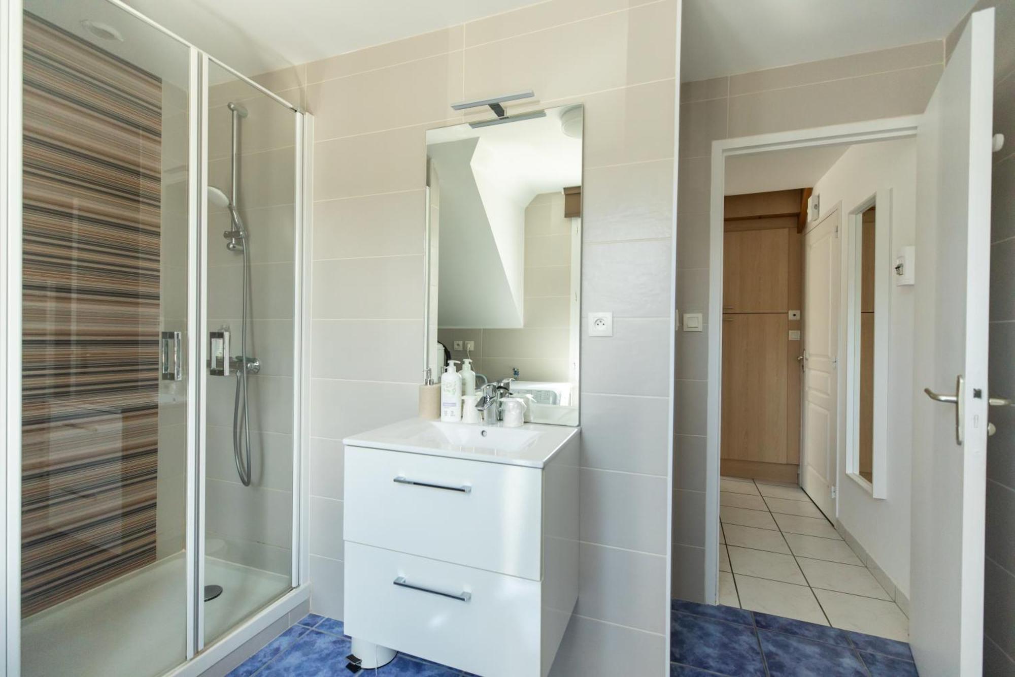 Le Dixmude, Appartement Proche Plage De Morgat Крозон Екстериор снимка